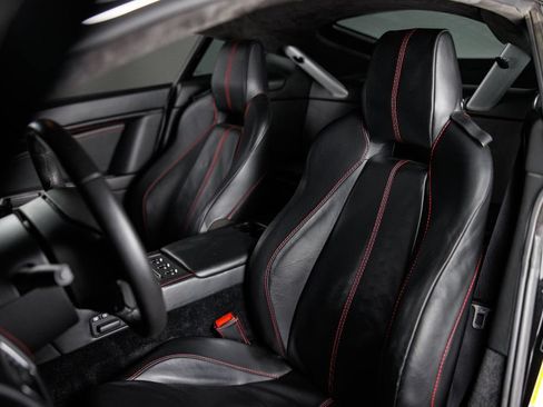 Used 2007 Aston Martin V8 Vantage Coupe RWD image 11