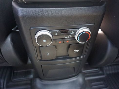 Used 2022 Ford Explorer ST w/ Equipment Group 401A AWD/4WD image 17