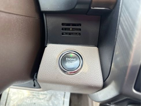 Used 2020 Ford F150 Limited AWD/4WD image 40