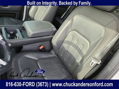 Used 2021 Land Rover Defender 110 X-Dynamic HSE image 10