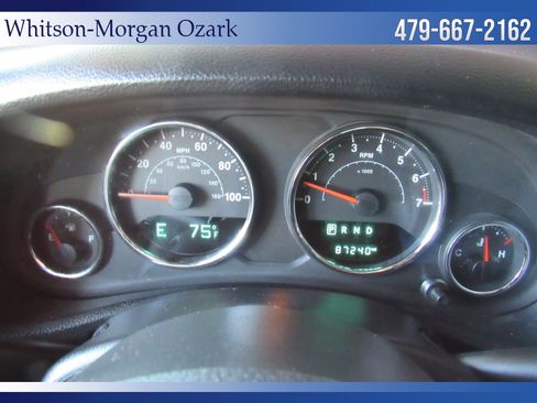 Used 2018 Jeep Wrangler Unlimited Sport w/ Connectivity Group image 32