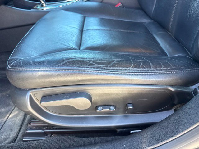 Used 2012 Chevrolet Impala LTZ FWD image 16
