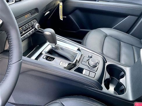 New 2025 MAZDA CX-5 AWD 2.5 S w/ Premium Plus Pkg image 12