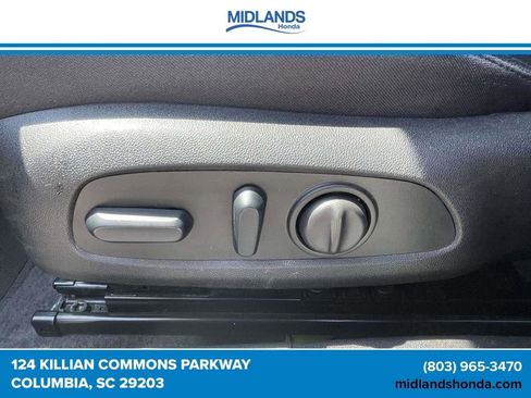Used 2024 Chevrolet Malibu LT FWD image 15