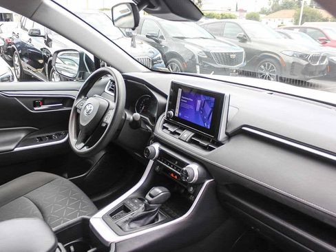 Used 2023 Toyota RAV4 XLE FWD image 14