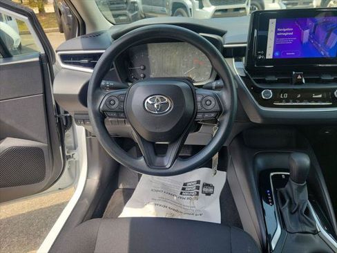 Certified 2024 Toyota Corolla LE FWD image 17