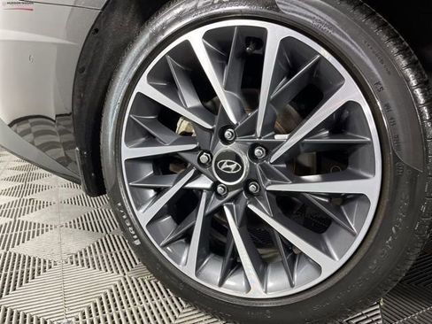 Used 2022 Hyundai Sonata Limited image 18