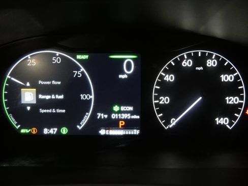 Used 2025 Honda CR-V Sport Touring image 16