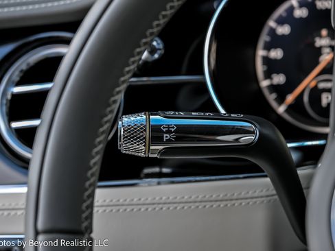 Used 2020 Bentley Continental GT image 38