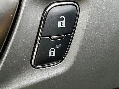 Used 2019 Ford Ranger XLT w/ Equipment Group 302A Luxury image 26