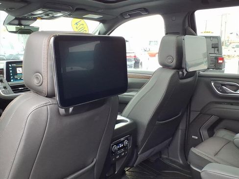 Certified 2024 Chevrolet Tahoe High Country w/ Advanced Technology Package image 20