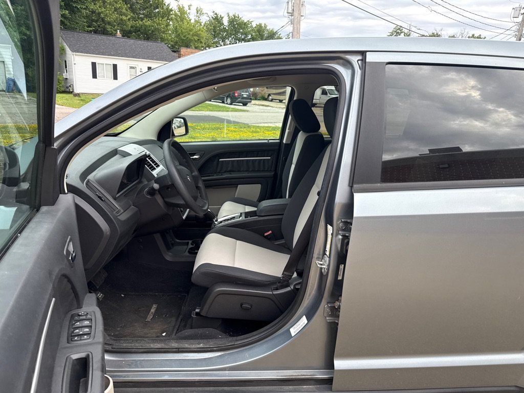 Used 2009 Dodge Journey SXT FWD image 10