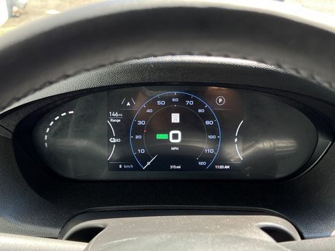 Used 2024 RAM ProMaster 3500 w/ Delivery Van Package image 21