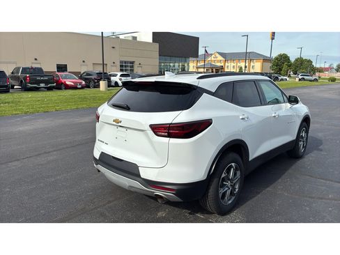 Used 2023 Chevrolet Blazer LT w/ Convenience Package AWD/4WD image 6