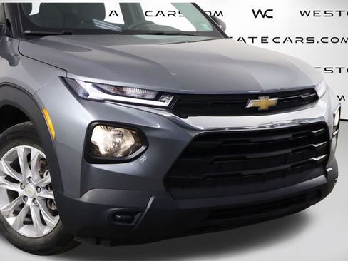 Used 2021 Chevrolet TrailBlazer LS FWD image 29