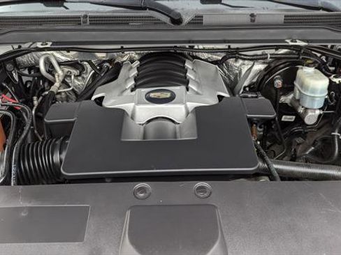 Used 2016 Cadillac Escalade ESV Premium image 31