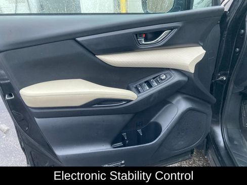 Used 2022 Subaru Ascent Premium w/ Convenience Package image 13