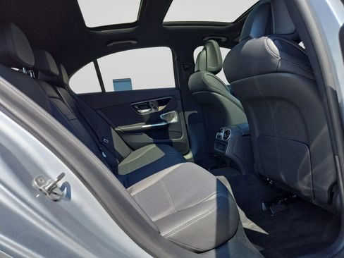 Used 2024 Mercedes-Benz C 300 Sedan image 31