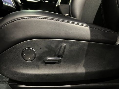 Used 2018 Tesla Model X 75D image 22