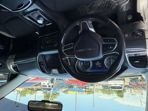 Used 2020 Chrysler 300 Touring w/ Sport Appearance Package RWD image 6