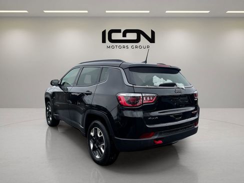 Used 2018 Jeep Compass Trailhawk w/ Leather Interior Group image 3