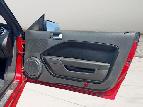 Used 2008 Ford Mustang GT Premium image 14