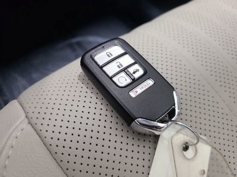 Certified 2019 Honda Accord Touring image 36