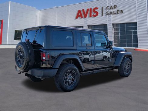 Used 2024 Jeep Wrangler Sport S image 6