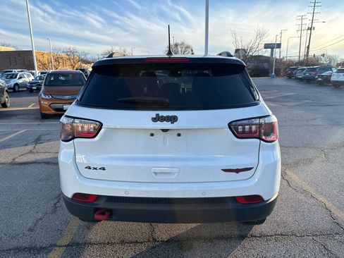 Used 2023 Jeep Compass Trailhawk image 7