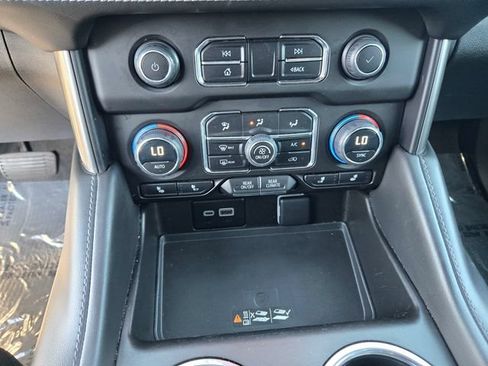 Used 2023 Chevrolet Tahoe LT AWD/4WD image 15