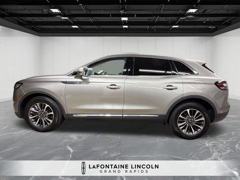 Certified 2023 Lincoln Nautilus AWD w/ Premium Package image 2