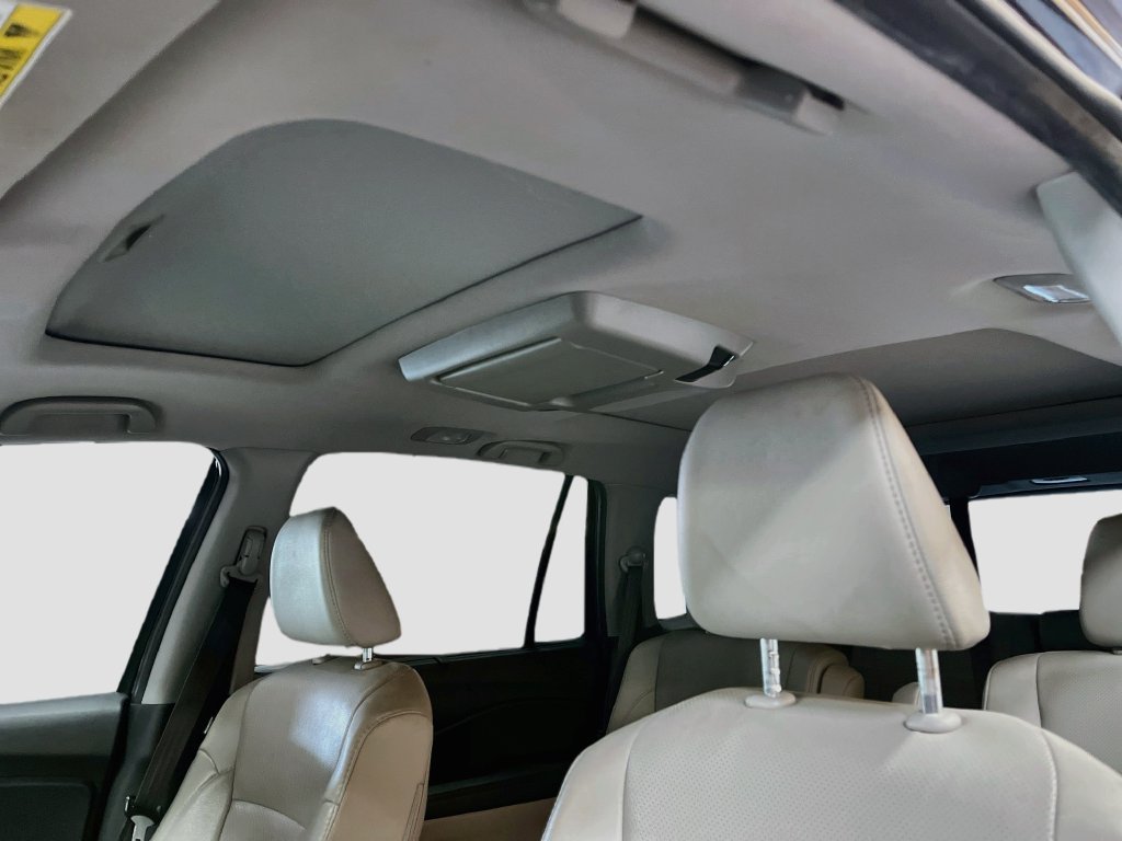 Used 2022 Honda Pilot Elite image 23