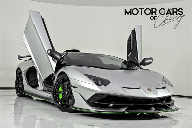 Used 2020 Lamborghini Aventador SVJ AWD/4WD image 1