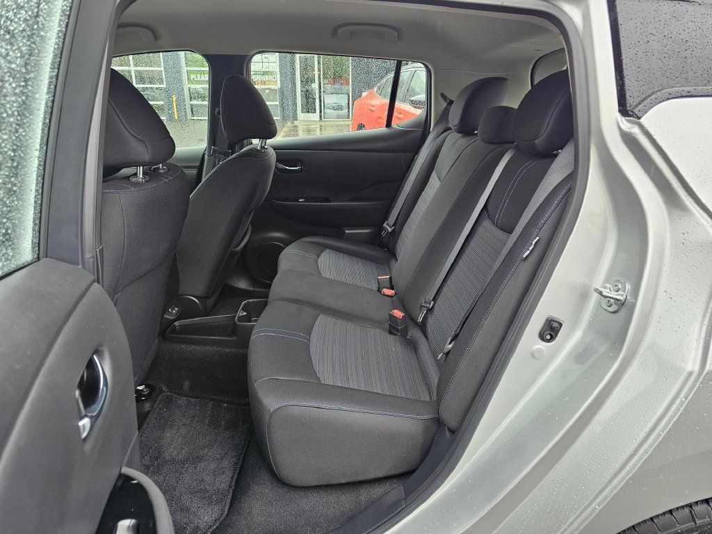 Used 2024 Nissan Leaf SV Plus FWD image 13