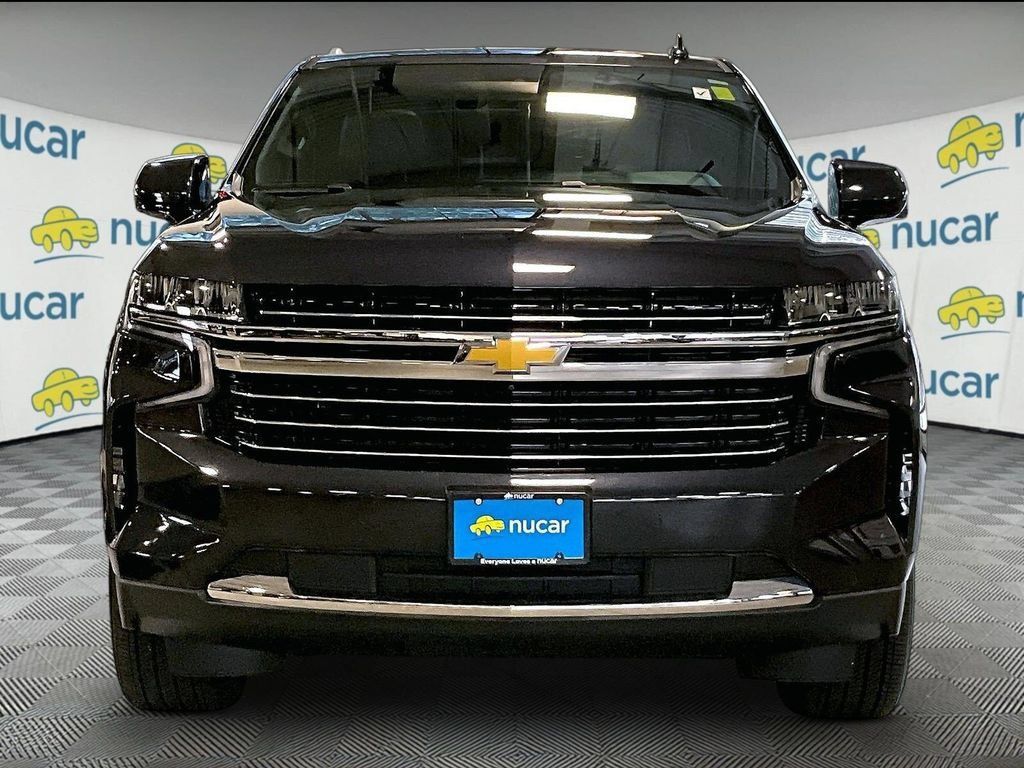Used 2023 Chevrolet Tahoe LT w/ Luxury Package AWD/4WD image 2