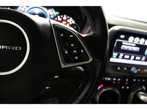 Used 2016 Chevrolet Camaro SS image 24