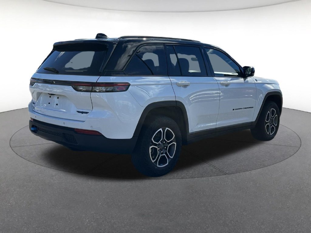 Certified 2024 Jeep Grand Cherokee Trailhawk AWD/4WD image 6