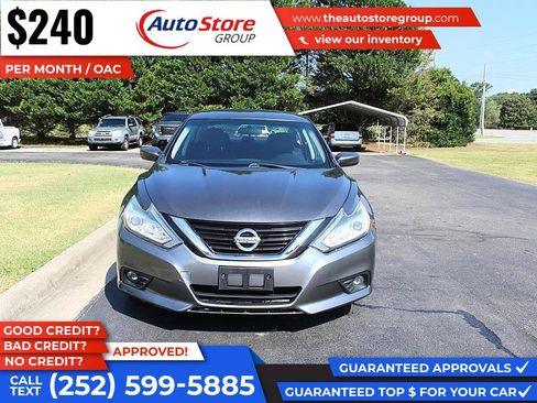 Used 2017 Nissan Altima 2.5 SV FWD image 3