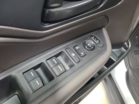 Used 2019 Honda Odyssey LX image 23