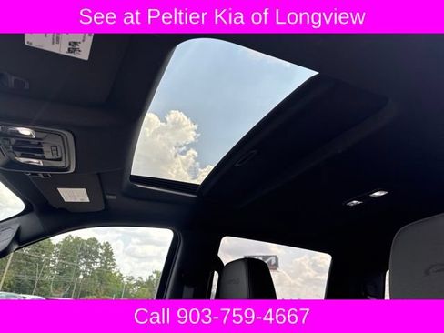 Used 2022 GMC Sierra 1500 AT4 w/ AT4 Premium Package AWD/4WD image 16