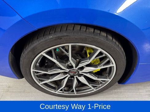 Used 2024 Chevrolet Corvette Stingray Preferred Cpe w/ Z51 Performance Package RWD image 13