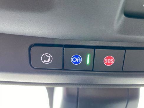 Used 2022 GMC Yukon Denali image 17