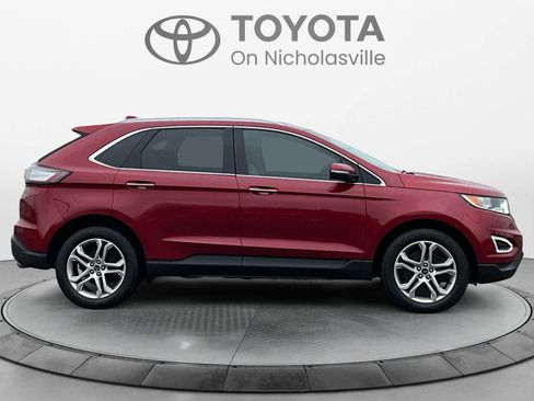 Used 2017 Ford Edge Titanium w/ Technology Package image 7