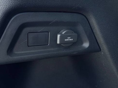Used 2025 Honda Pilot EX-L image 11