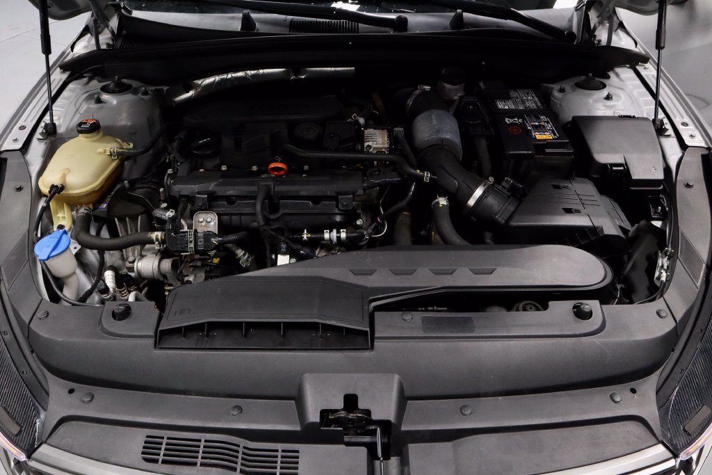 Used 2021 Kia K5 GT-Line w/ GT-Line FWD Premium Package image 16