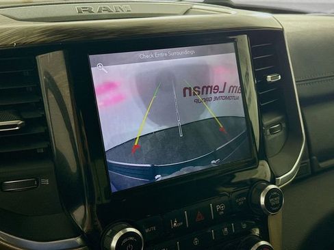 Used 2019 RAM 1500 Laramie RWD image 14