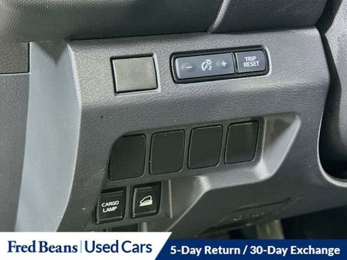 Certified 2023 Nissan Frontier SV image 12