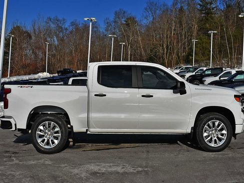 New 2026 Chevrolet Silverado 1500 Custom image 6
