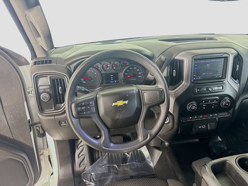 Used 2022 Chevrolet Silverado 1500 W/T image 16