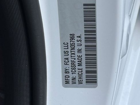 New 2026 RAM 1500 Laramie AWD/4WD image 27